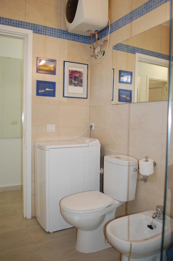 Casa Arrigo - Splendido Bungalow Centrale Con Grande Terrazza E Vista Mare 卡门港 外观 照片